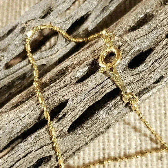 Christmas Tree Green White Gold Enamel Holiday Pendant Necklace - Picture 5 of 6